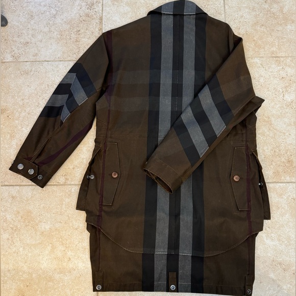 Burberry Field Check Jacket - Mens EU 44 - Picture 6 of 15